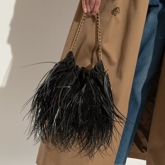 Tory Burch Fleming Feather Mini Hobo With Chain Strap and Gold Hardware NWT - Picture 4 of 16